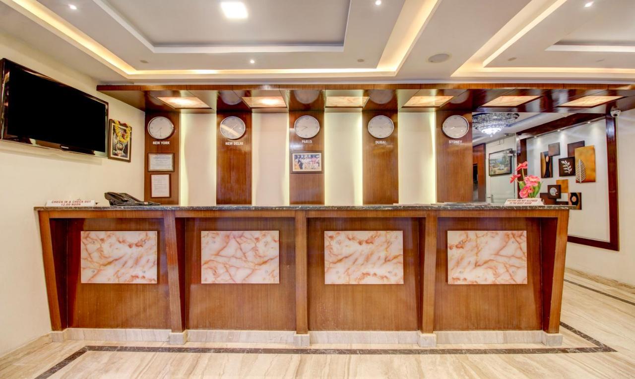 Treebo The Sai Leela Suites R T Nagar Бангалор Экстерьер фото