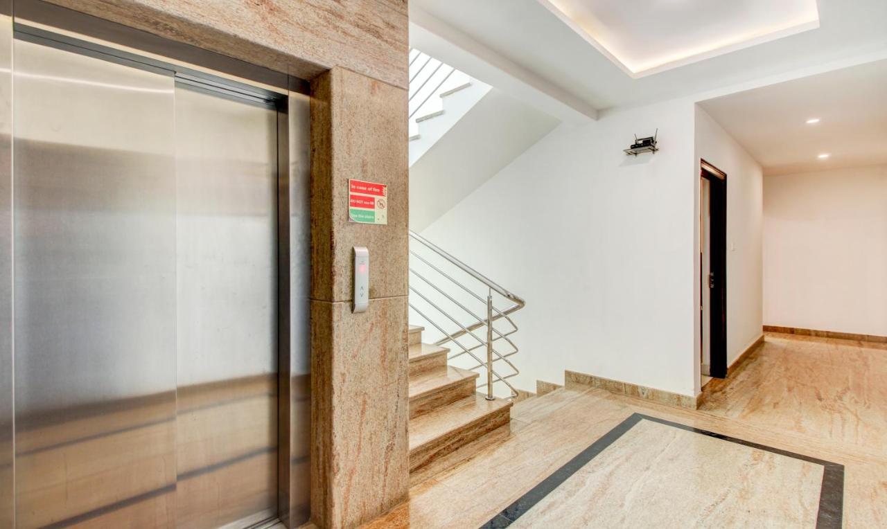Treebo The Sai Leela Suites R T Nagar Бангалор Экстерьер фото